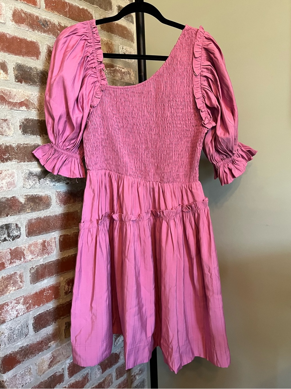 Aureum Smocked Sweetheart Mini Dress in pink NWT | size medium